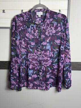 THE TOG SHOP petite size PL casual button down floral print transparent bib neck